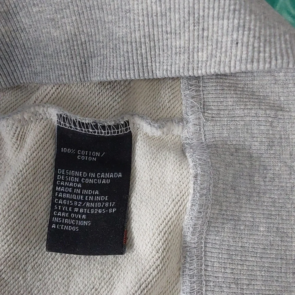 Brunette  The Lable Best Friend Sporty crew neck - Picture 5 of 7